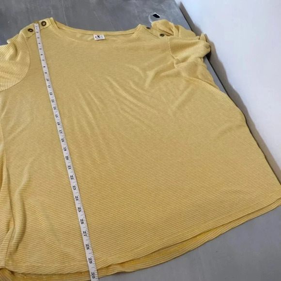 4 for 25 $ d/C Jeans top  SZ 2X - Picture 3 of 6